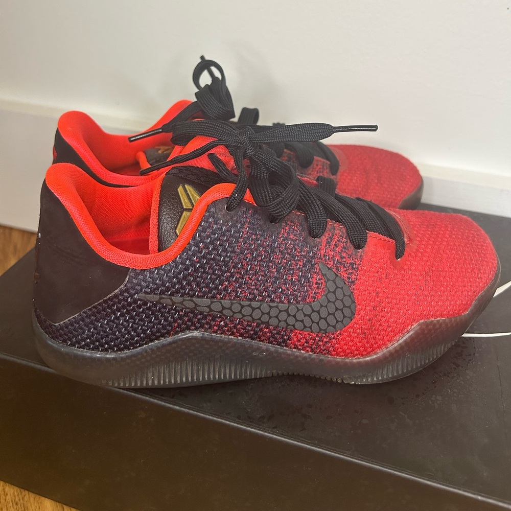 Kobe 11 'achilles Heel